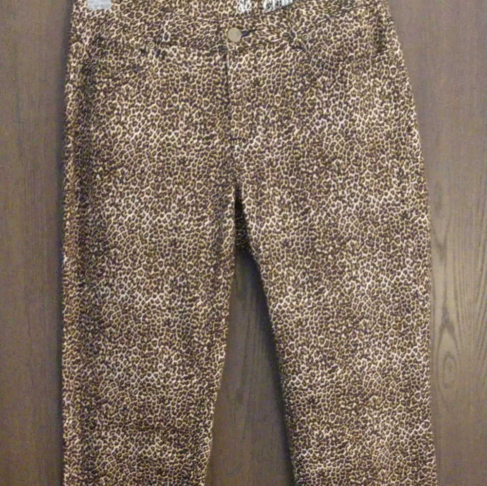 NY&Co Ladies Leopard Print Skinny Jeans 8 Long